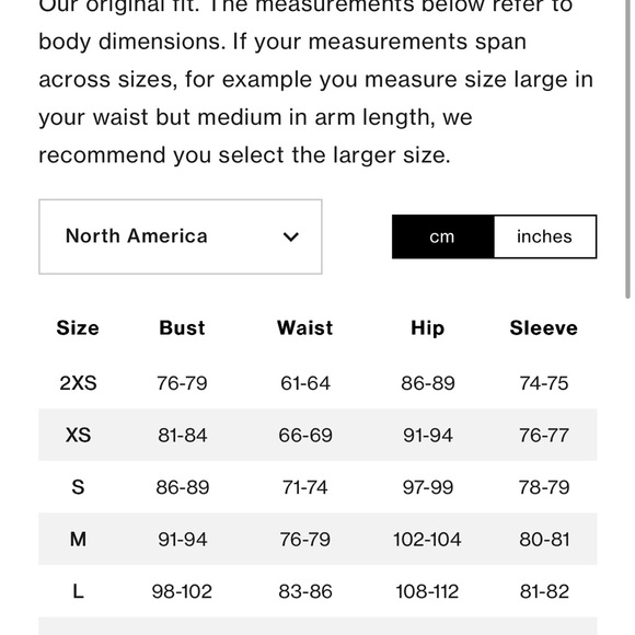 Canada Goose Women's Black Puffer Jacket - Picture 13 of 15